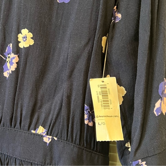 Old Navy Swing Floral Easter Dress size large; Large Dress with Sleeves - Picture 10 of 10